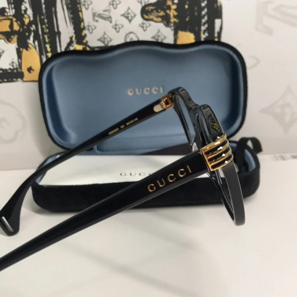 Gucci Black Oversized Square Sunglasses GG0526o 001